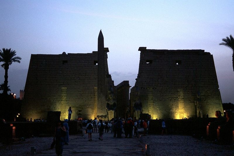 File:LuxorTemple.jpg