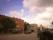 File:Main_Street_downtown_Broken_Arrow_Oklahoma.jpg