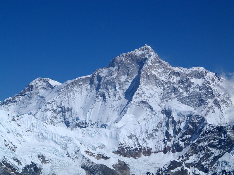 File:Makalu CU.jpg