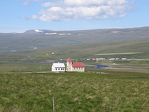 Melstaður at Miðfjörður, in the background Miðfjarðará, Laugarbakki and Vatnsnesfjall