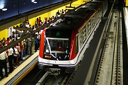 Juan Pablo Duarte station of Santo Domingo Metro Metro-santo-domingo1.jpg