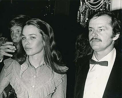 Nicholson with Michelle Phillips at the 1971 Golden Globes
