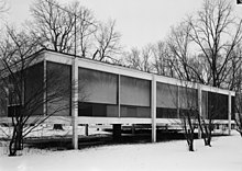 Oxide jacking damage was discovered after a flood at the Farnsworth House. Mies van der Rohe photo Farnsworth House Plano USA 9.jpg