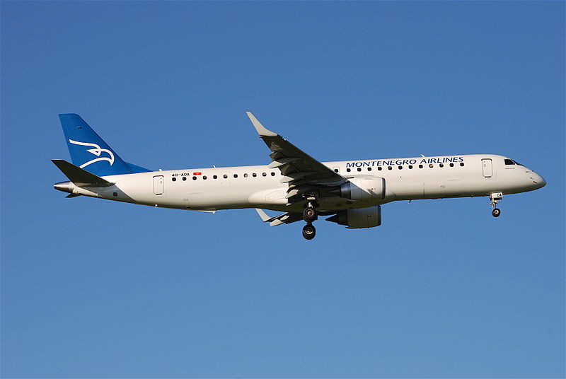 File:Montenegro Airlines Embraer ERJ-195, 4O-AOA@ZRH,09.08.2008-525di - Flickr - Aero Icarus.jpg