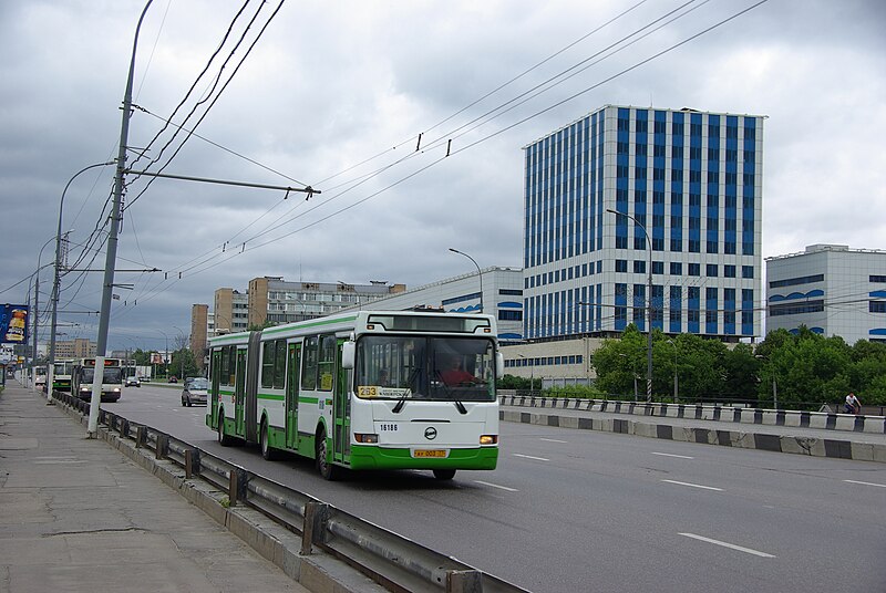 File:Moscow bus 16186 2008-06 1214148964 Kashirskoye Highway LiAZ-6212.JPG