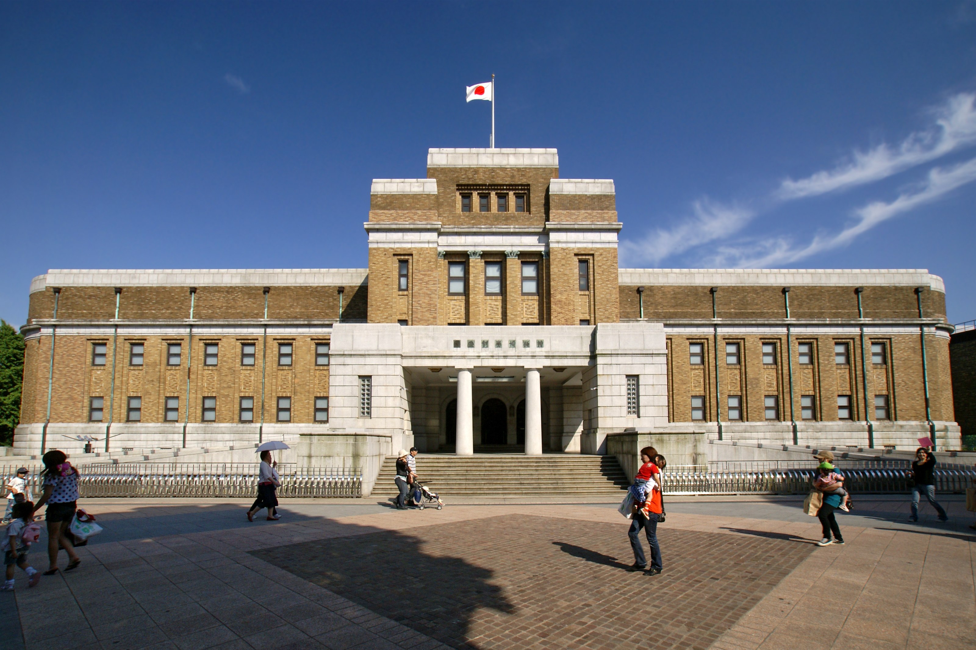 National museum in world. Национальный музей науки Японии. Национальный музей науки Японии Токио Уэно. Национальный музей природы и науки, Токио, Япония). Национальный научный музей.