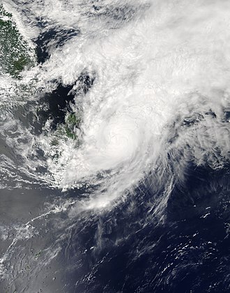 Nanmadol affecting southern Japan on July 4 Nanmadol 2017-07-04 0435Z.jpg