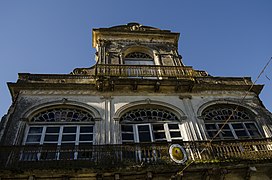 Palacio La Cueva