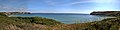 Vue panoramique prise depuis les environs de la plage du Veryac'h allant du Cap de la Chèvre (à gauche) à la Pointe de Pen-Hir (à droite)