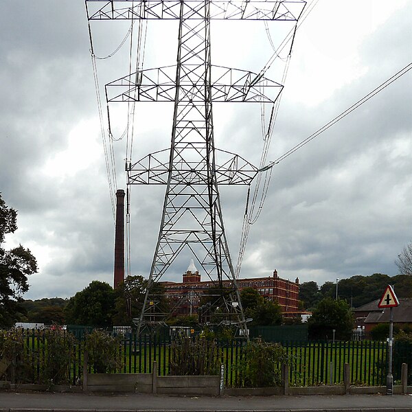 File:Pear Mill under the Pylon - geograph.org.uk - 4141211.jpg