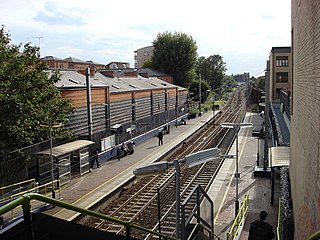 <span class="mw-page-title-main">Finchley Road & Frognal railway station</span> London Overground station