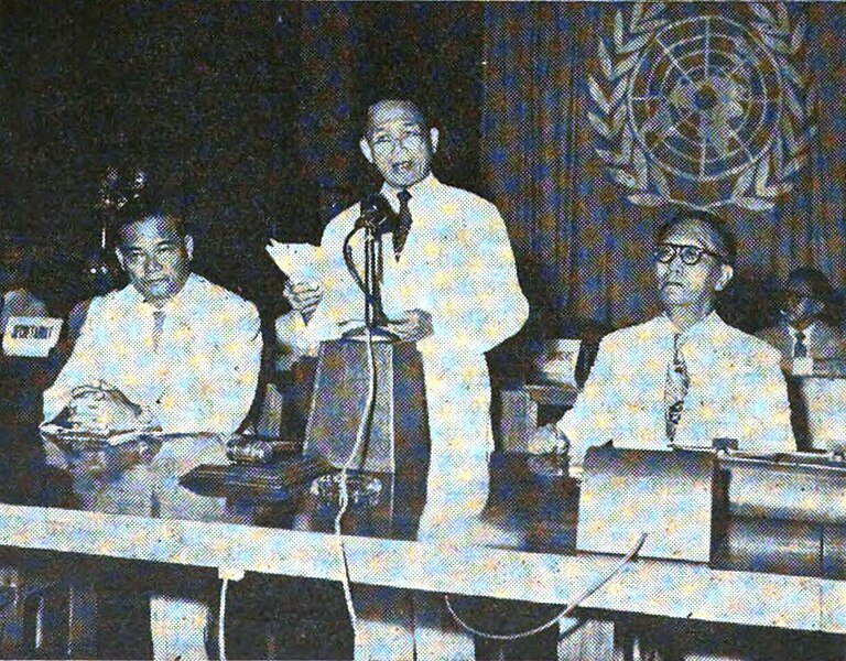 File:President Nguyễn Văn Tâm welcoming delegates to the 3rd WHO session.jpg