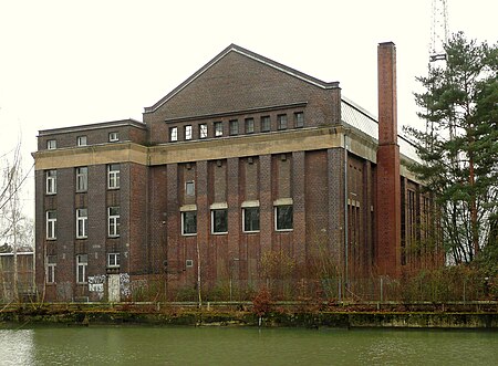 Rosebuschverlassenschaften Halle Kanal