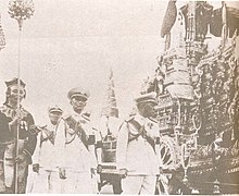 Royal_aide-de-camp_in_the_the_ceremonial_Progress_for_Royal_Funeral_of_Ananda_Mahidol.jpg