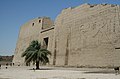 Ramses III:n kuolintemppelin ensimmäinen pyloni