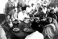 1948 - Bung Karno membuka sesi pertemuan dengan para republiken di Malang.