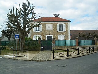 Mairie - Gometz-le-Châtel