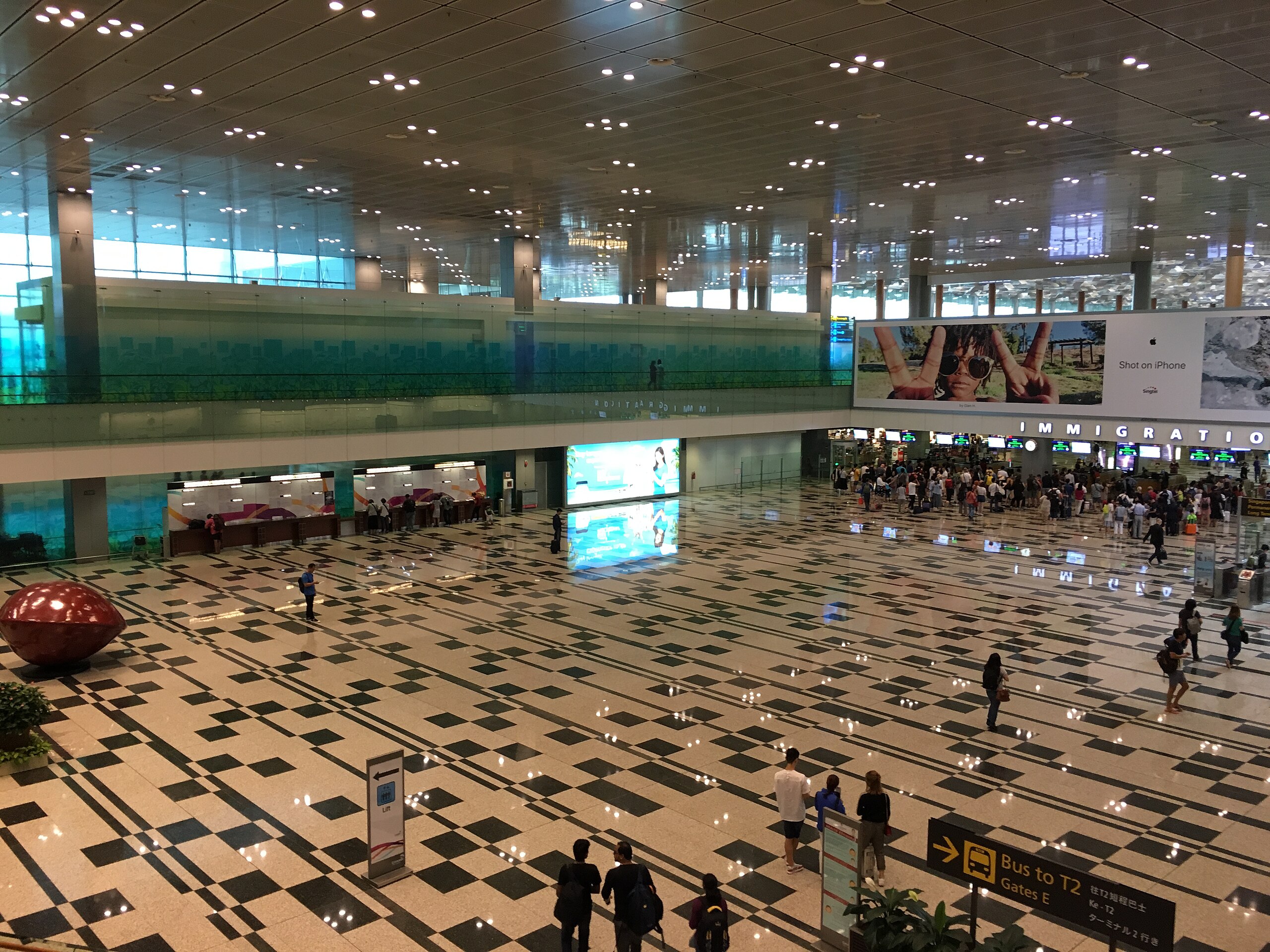 File:Singapore Changi Airport Terminal 3, 2019 (01).jpg - Wikimedia Commons