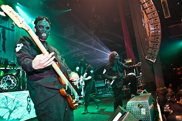 Slipknot performing in 2005