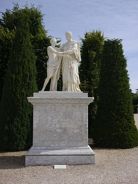 File:Statue - Papirius et sa Mère - (1684-1688) - Martin Carlier (1653-1700) - Michel Monier - (Mort 1686) - Benoit Massou - (1633-1684) - Versailles - P1170968.jpg