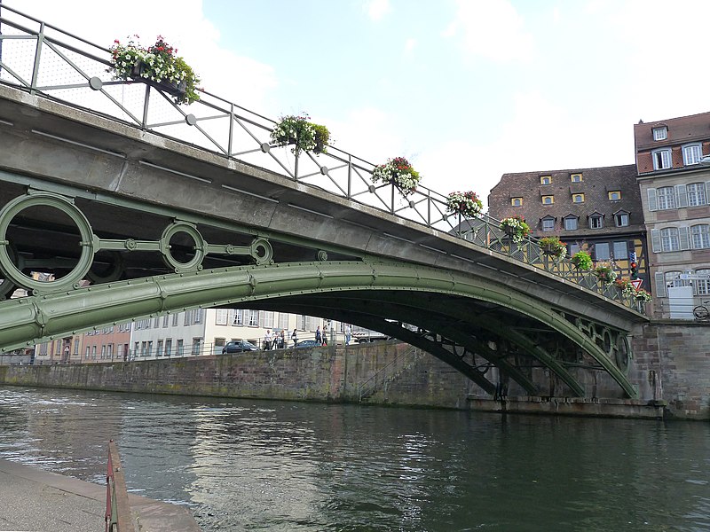 File:Strasbourg-Pont Saint-Thomas (7).jpg