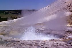 Éruption de Sulphur Spring en 1963