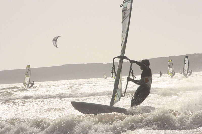 File:Surfers at Essaouira, Morocco.JPG