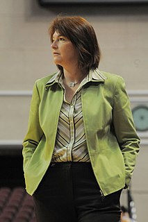 <span class="mw-page-title-main">Tanya Haave</span> American basketball coach