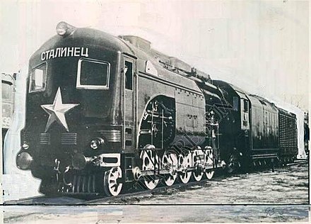 A Soviet steam-diesel hybrid locomotive TP1