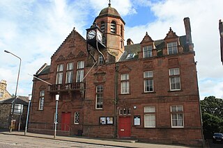 <span class="mw-page-title-main">Penicuik</span> Town in Midlothian, Scotland