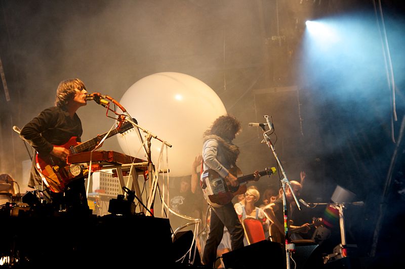 File:The Flaming Lips at Jodrell Bank Live 7.jpg