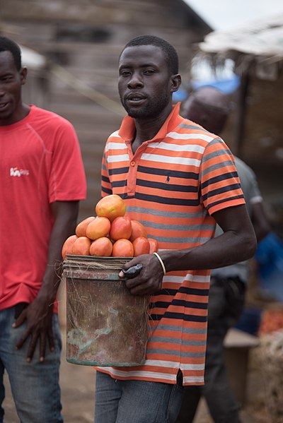 File:Tomato sale.jpg