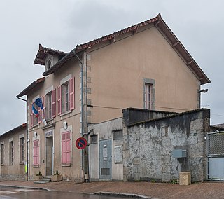 <span class="mw-page-title-main">Sauviat-sur-Vige</span> Commune in Nouvelle-Aquitaine, France