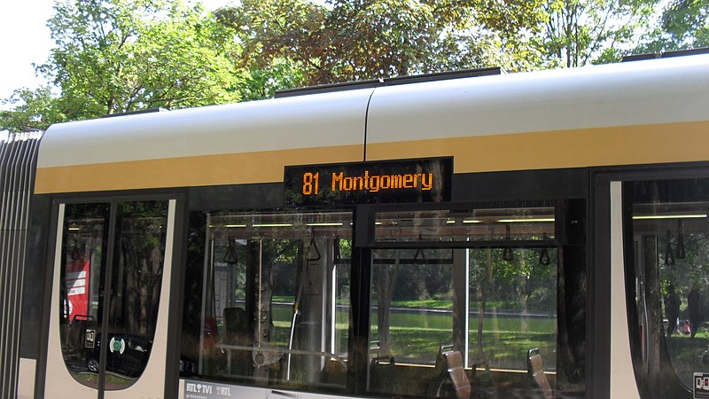 File:Tram81 Brussels Afficheur T3000.jpg