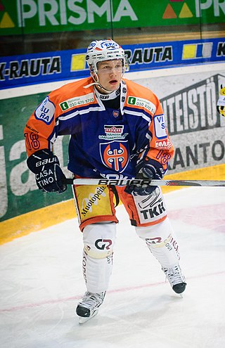 <span class="mw-page-title-main">Tuukka Mäntylä</span> Finnish ice hockey player