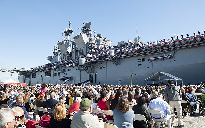 File:USS America commissioning 141011-N-FR671-532.jpg