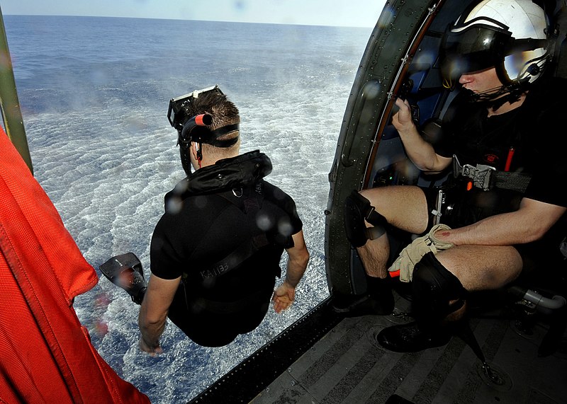 File:US Navy 090218-N-7280V-268 Information Systems Technician 2nd Class Kevin M. Abney, a search and rescue swimmer assigned to the amphibious command ship USS Blue Ridge (LCC 19).jpg