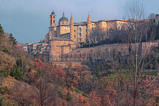 <span class="mw-page-title-main">Urbino</span> Comune in Marche, Italy