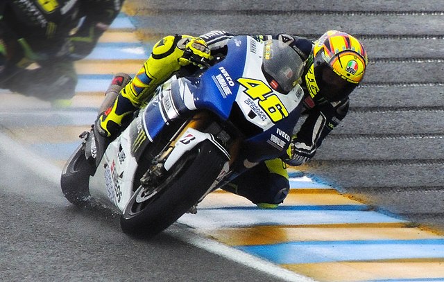 Valentino Rossi, riding a Yamaha YZR-M1, at Le Mans