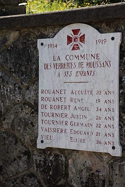 File:Verreries-de-Moussans monument morts plaque2.jpg
