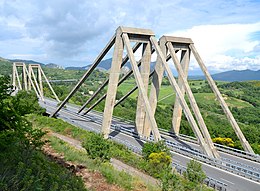 Viaduc Carpineto, sortie d'autoroute 5.JPG