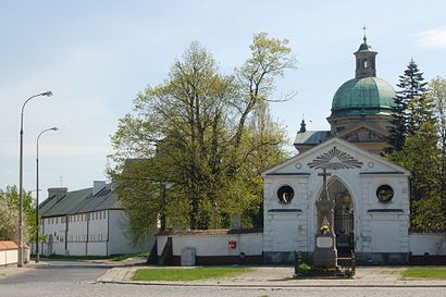 Jak dojechać komunikacją do Czerniaków - O miejscu docelowym