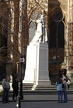 Westminster king george v statue 1.jpg