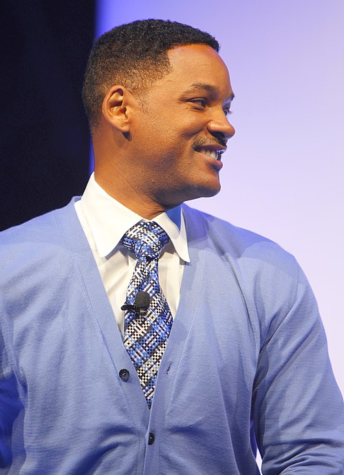 Smith hosting the 2011 Walmart Shareholders Meeting