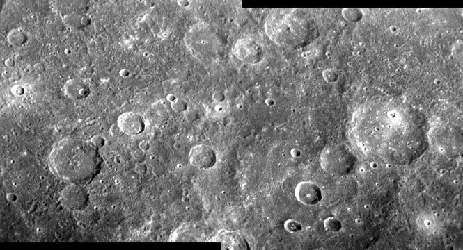 Wren crater MESSENGER NAC mosaic.jpg