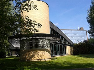 École Centrale De Lille: Statuts et objectifs, Histoire et traditions, Formations