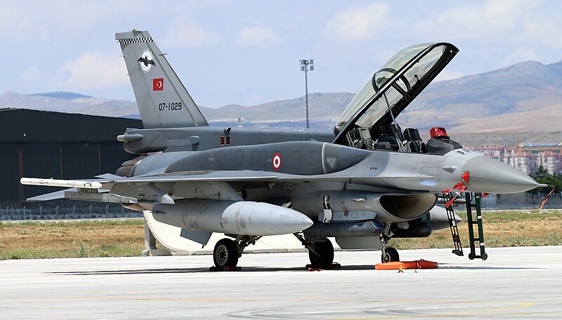 File:07-1029 General Dynamics F-16D Turkish Air Force Konya 30.6.22.jpg