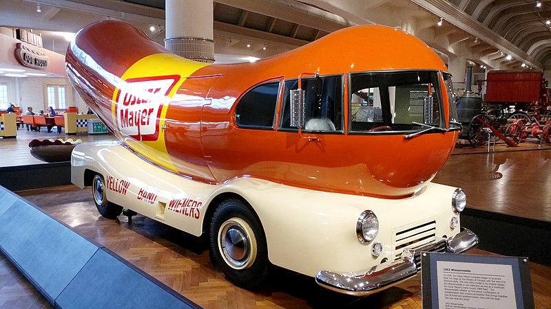 Wienermobile todos los Coches Salchicha Oscar Mayer que han existido 1952 The Gerstenslager Company