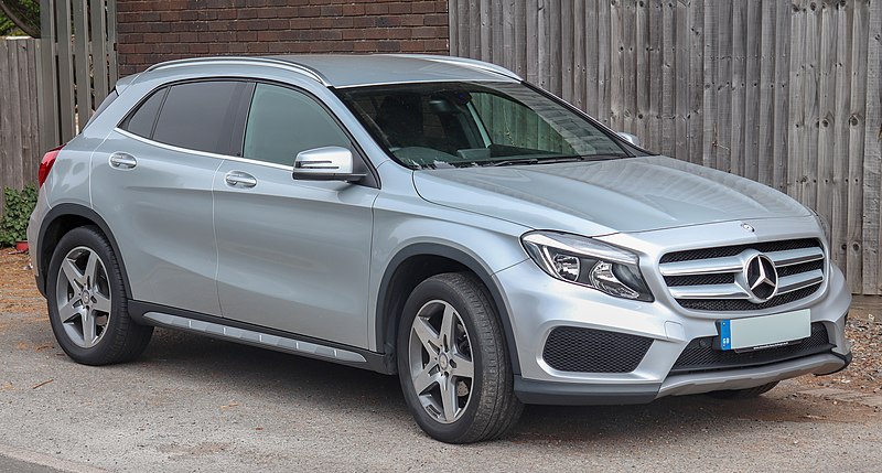 File:2015 Mercedes-Benz GLA 200 AMG Line CDi 4MATIC 2.1 Front.jpg