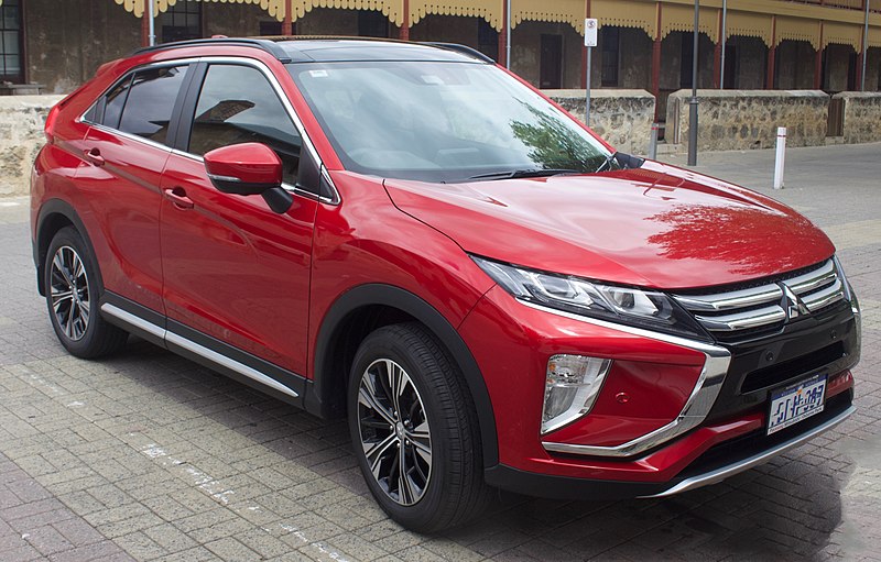 File:2018 Mitsubishi Eclipse Cross (YA MY18) Exceed wagon (2018-10-01) 01.jpg